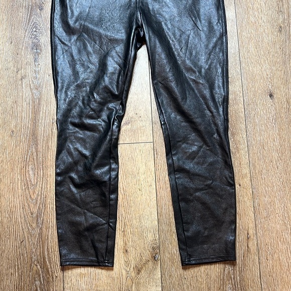 Spanx Leather Like ankle Skinny Pant Size M - Picture 7 of 12